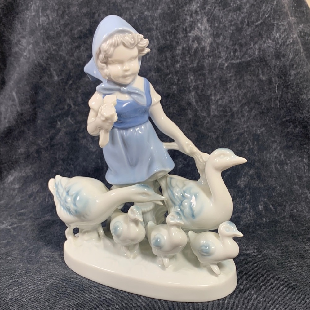 Gerold Porzellan Girl With Geese Figurine Blue & White Western Germany
